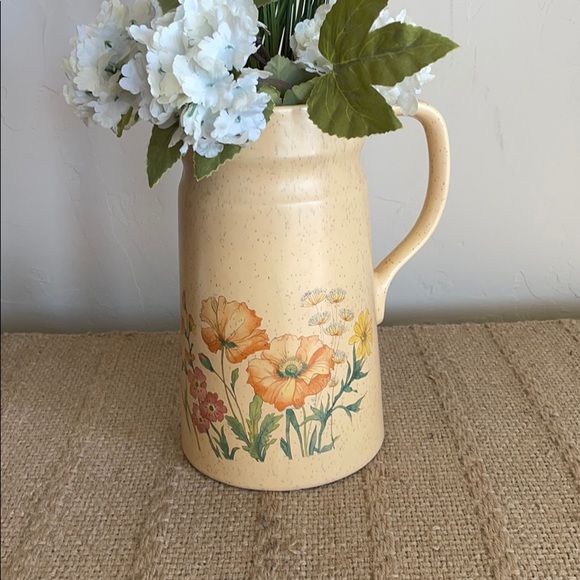 Speckled Pottery Pitcher style Vase with Handle - Picture 13 of 14